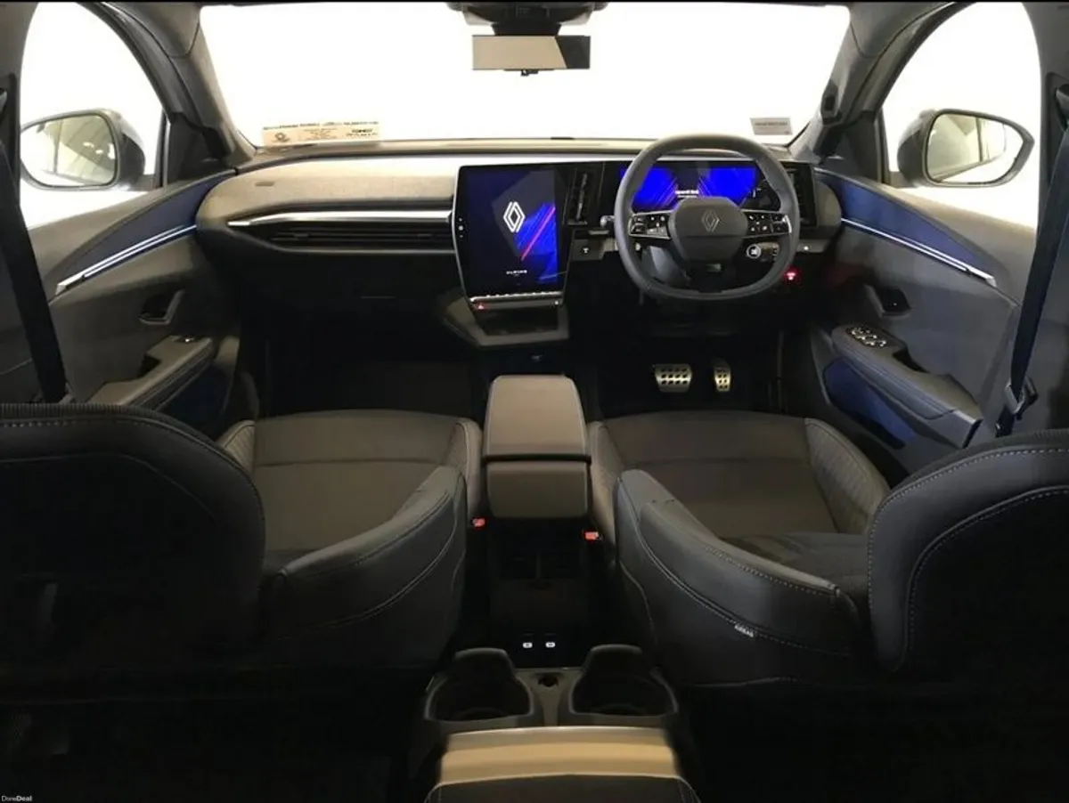 RENAULT Scenic E-Tech Iconic Esprit Alpine 87 kWh - Image 2