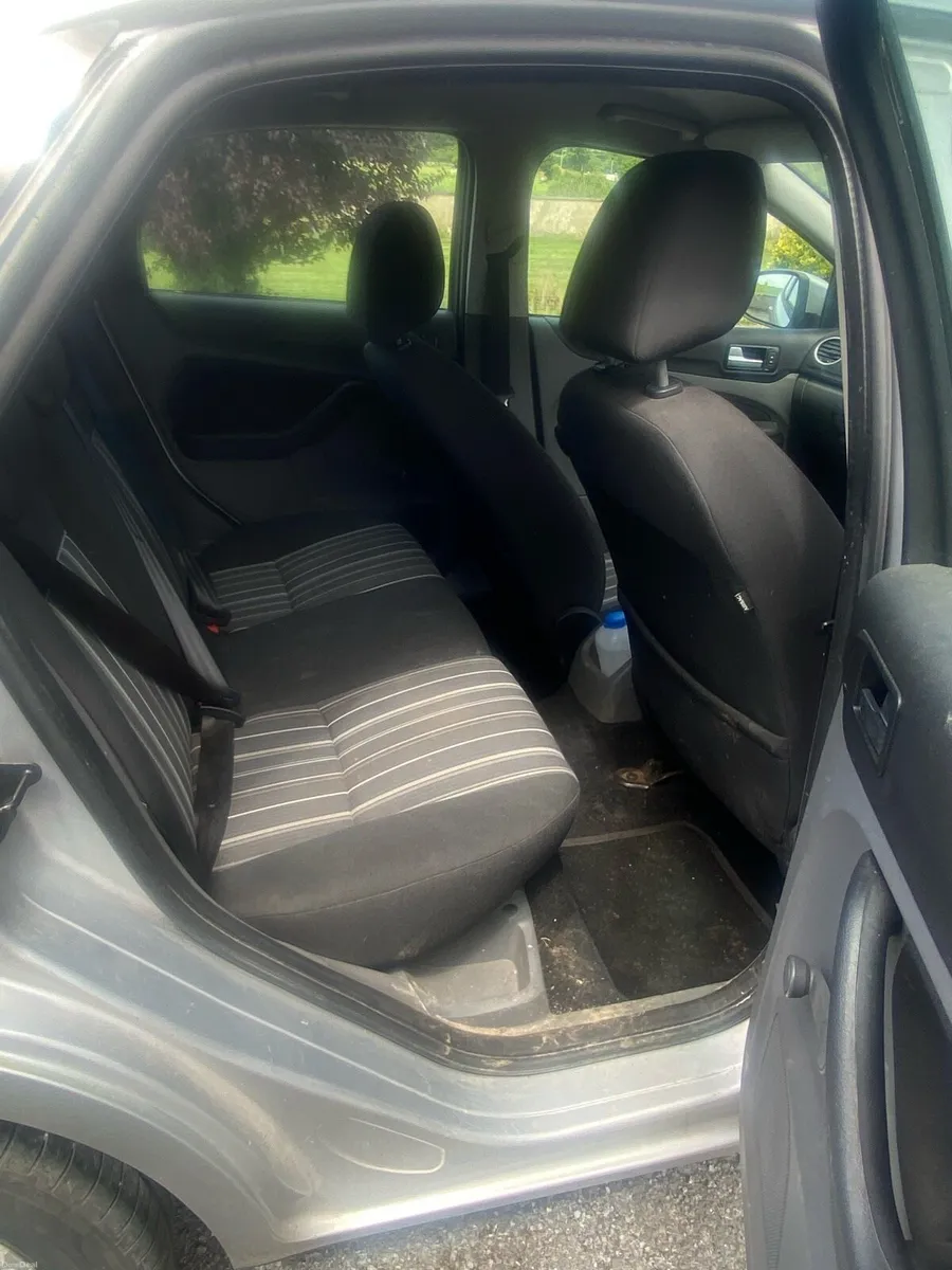 Ford focus - Image 4