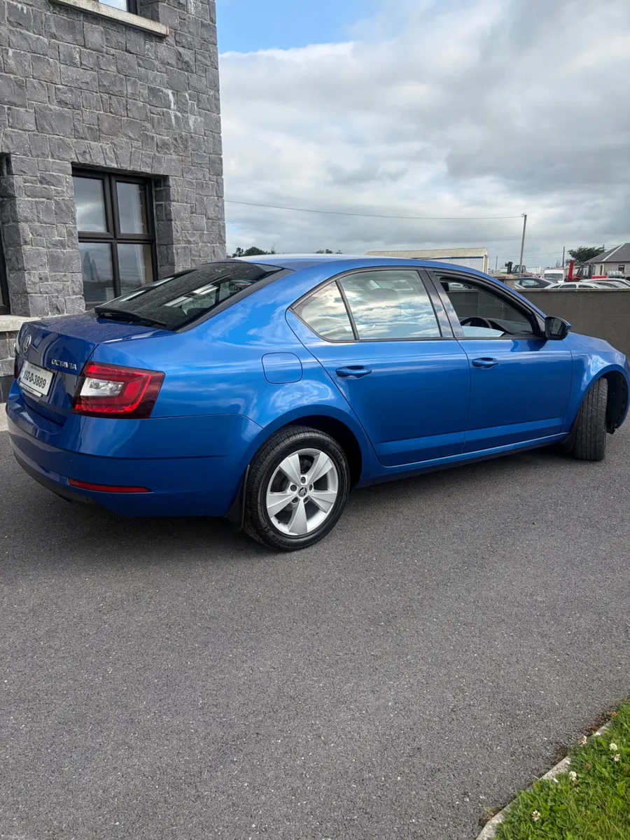 Skoda Octavia 2019 - Image 4