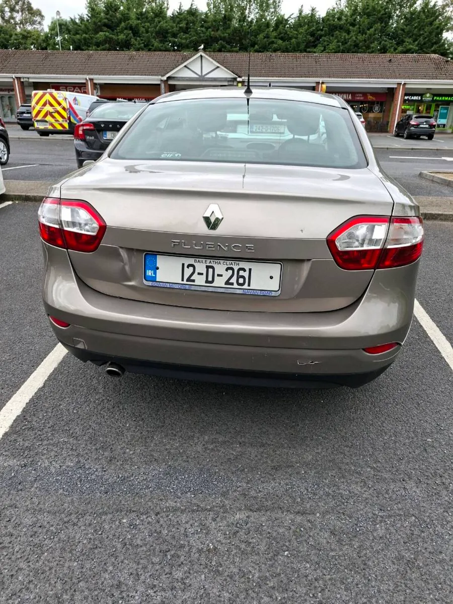 Car - Image 2