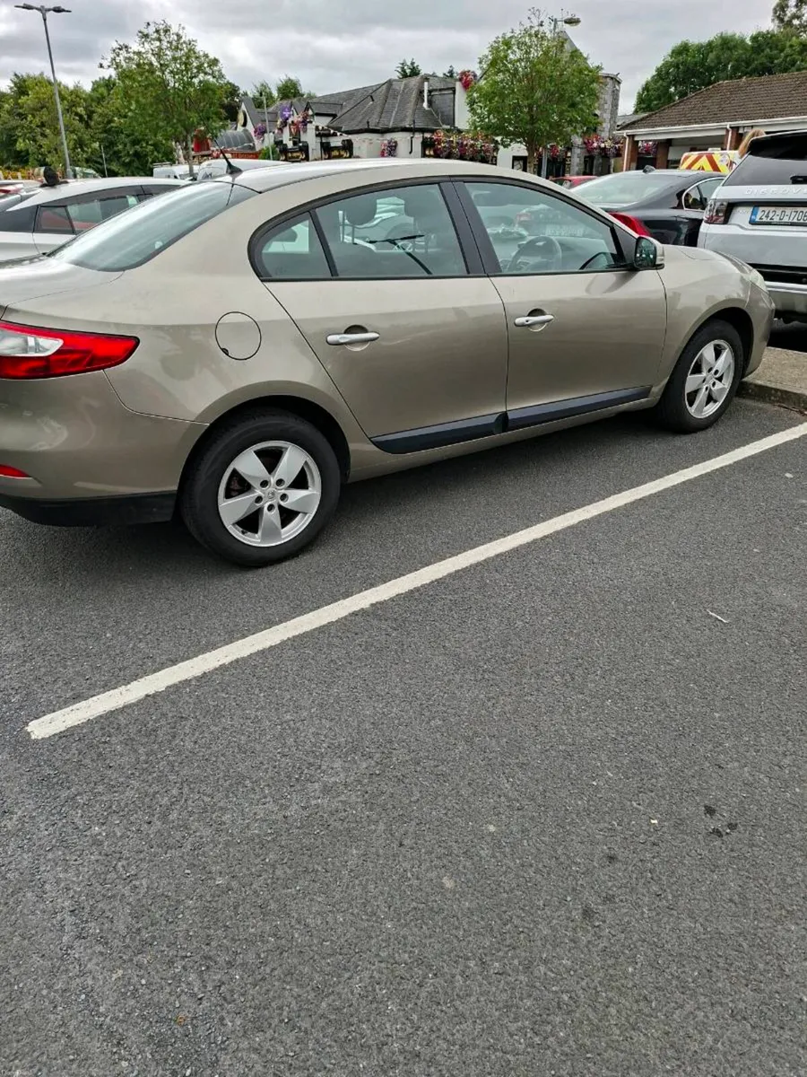 Car - Image 3