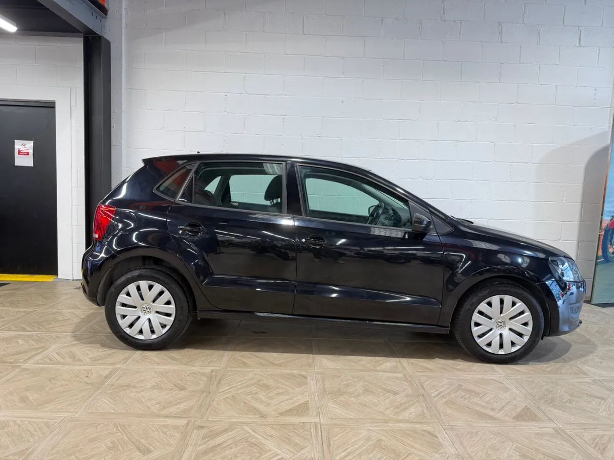 Volkswagen Polo 1.2L Automatic 2013 - Image 2