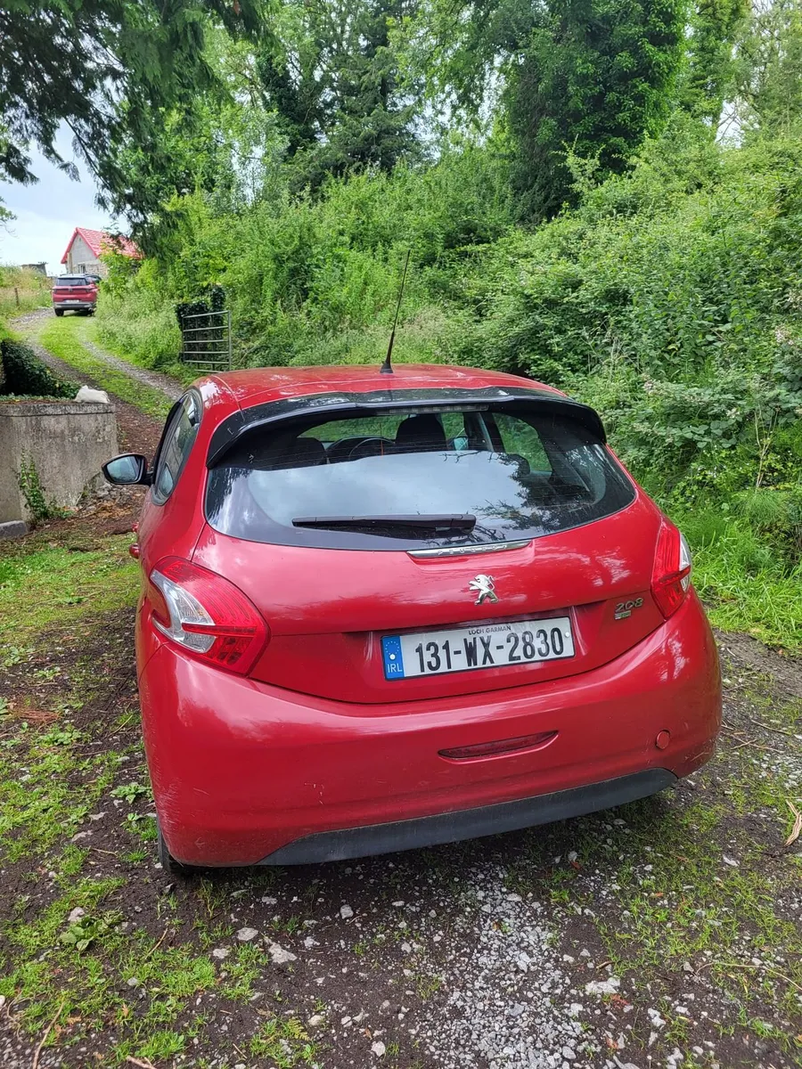 Peugeot 208 2013 - Image 6