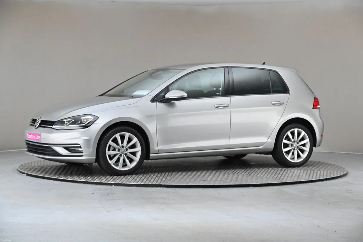 Volkswagen Golf 1.2 TSI DSG MK7.5 COMFORTLINE **DI - Image 4