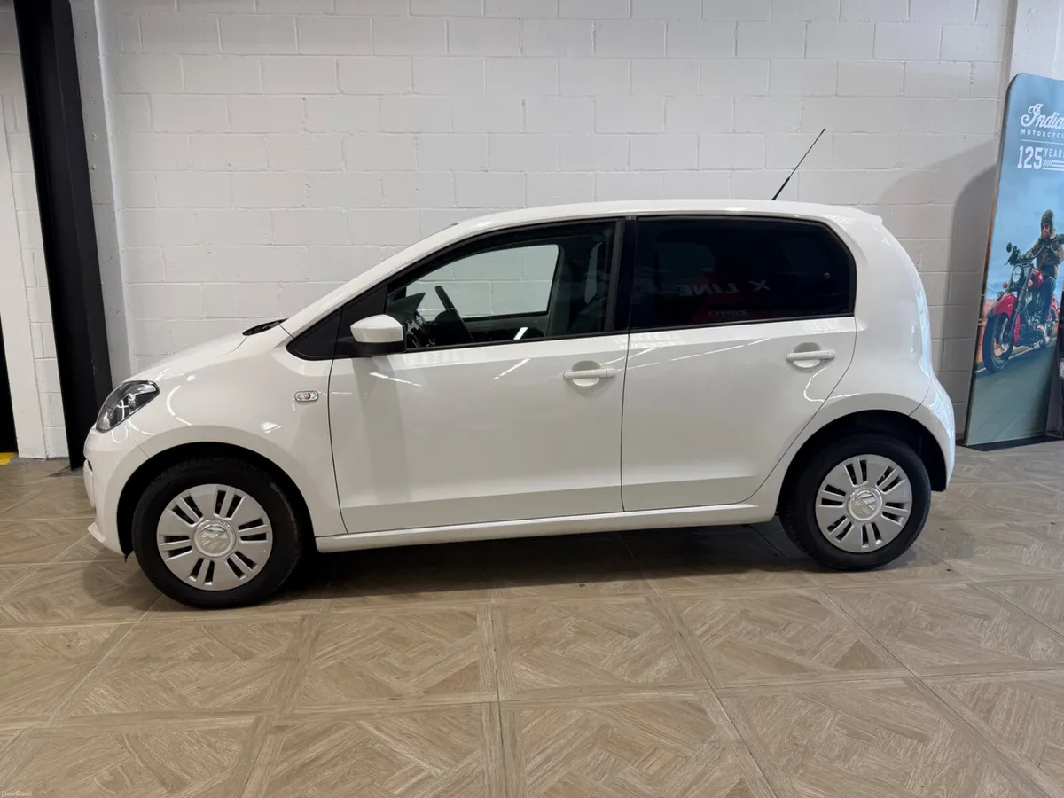 2013 Volkswagen Up! 1.0L Automatic - Image 5