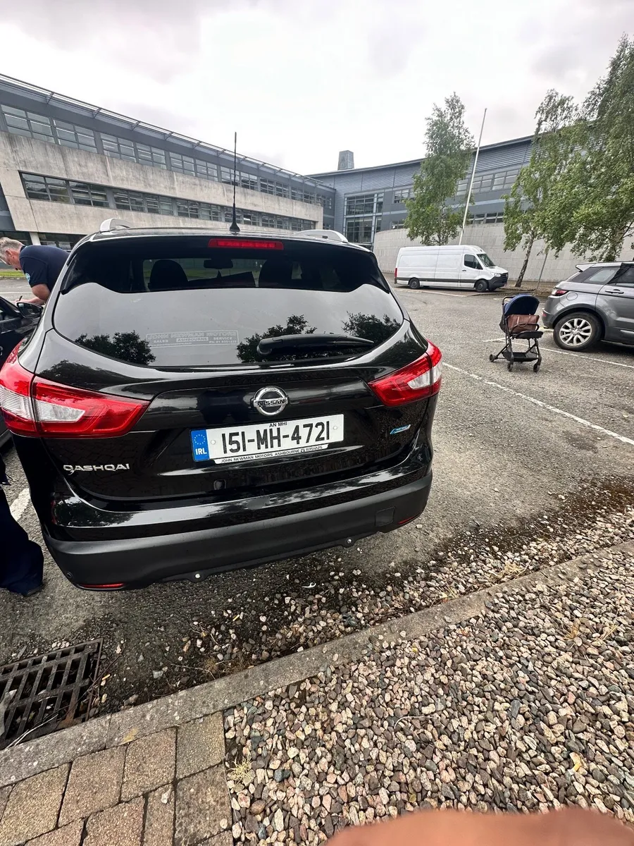 Nissan Qashqai 2015 - Image 3