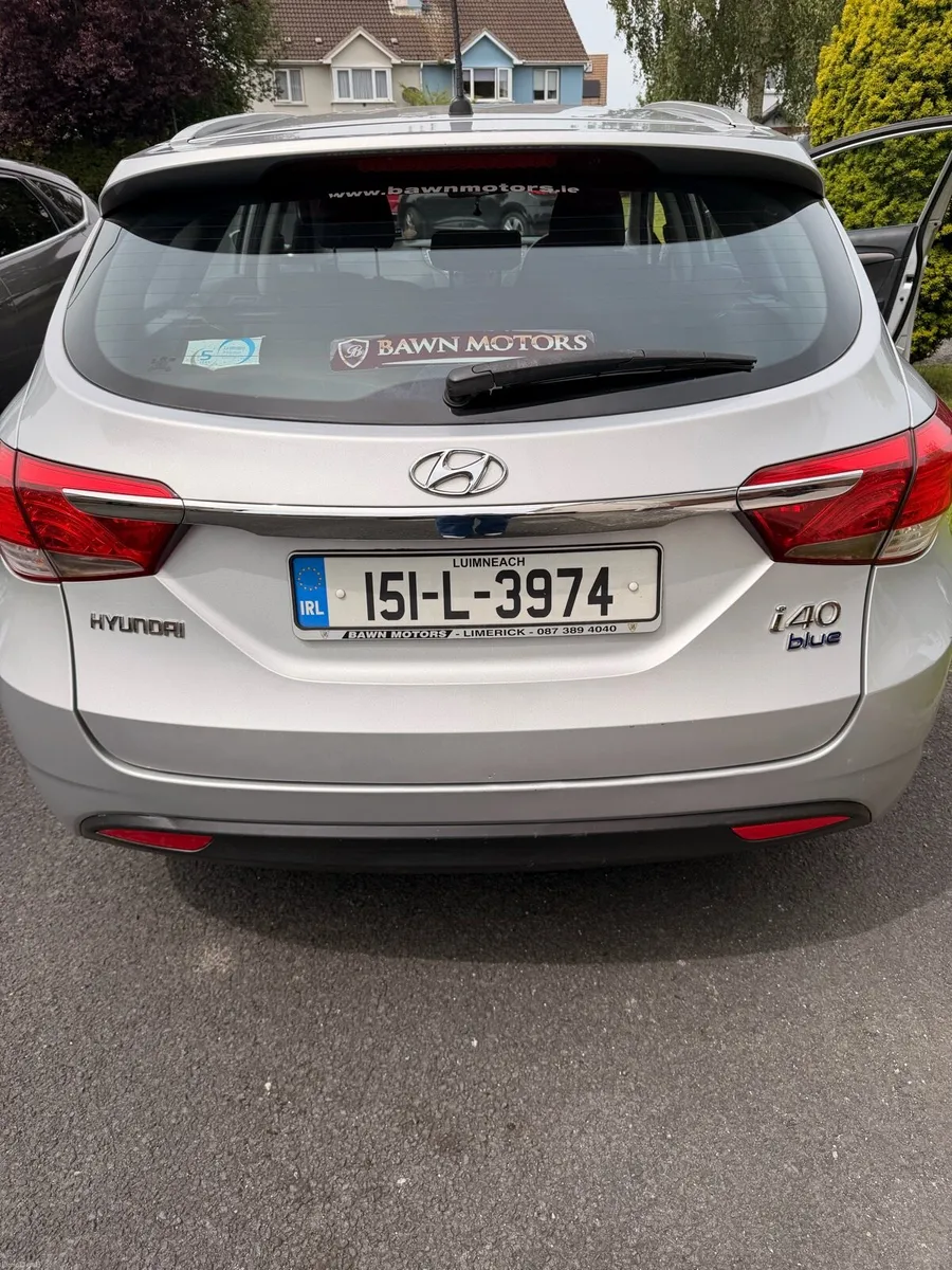 151 Hyundai i40 estate - Image 2