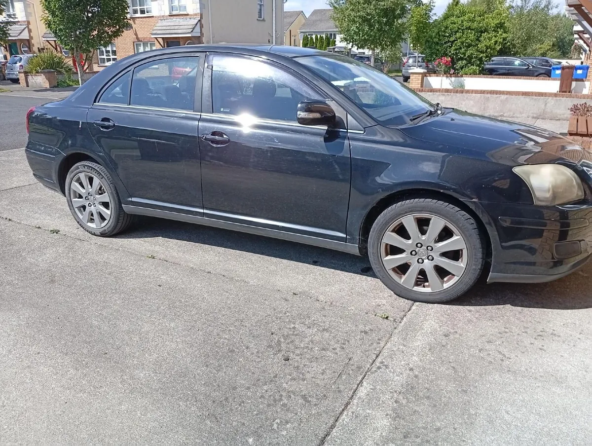 Toyota Avensis 2008 - Image 2