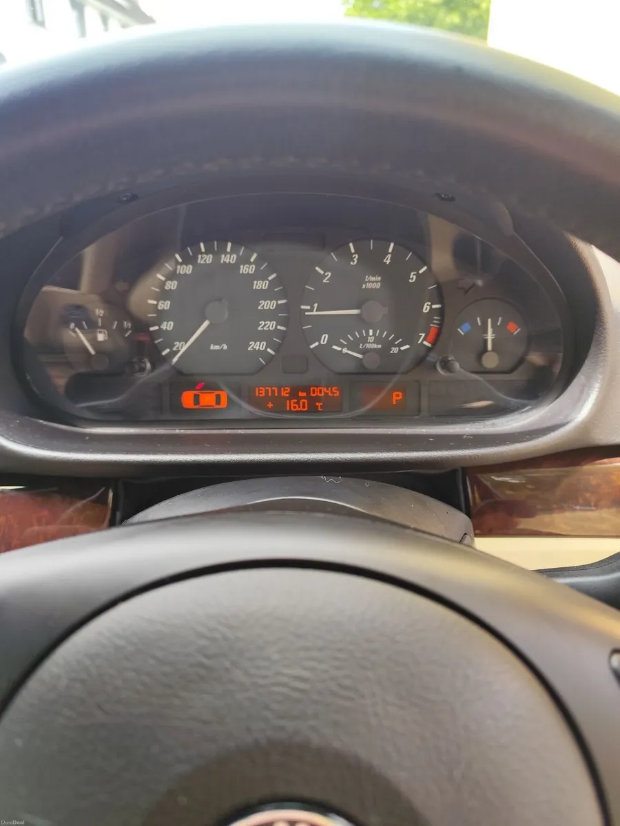 Excellent low milage bmw 318ci coupe automatic - Image 3