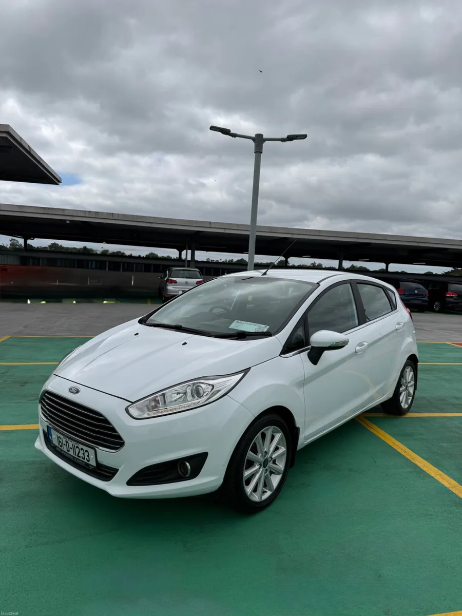161 Ford Fiesta 1.2 Petrol - VERY LOW MILEAGE - Image 3