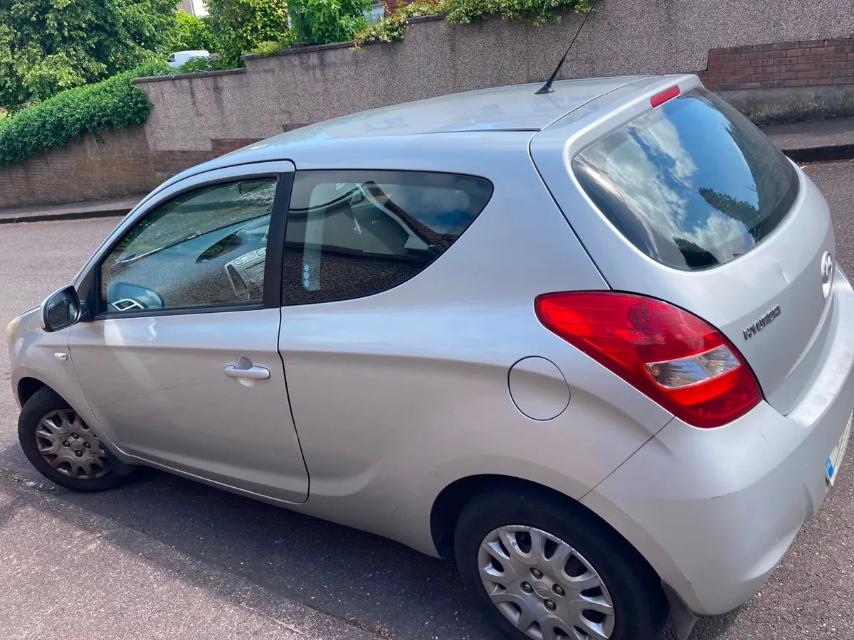 2011 Hyundai i20 - Image 3
