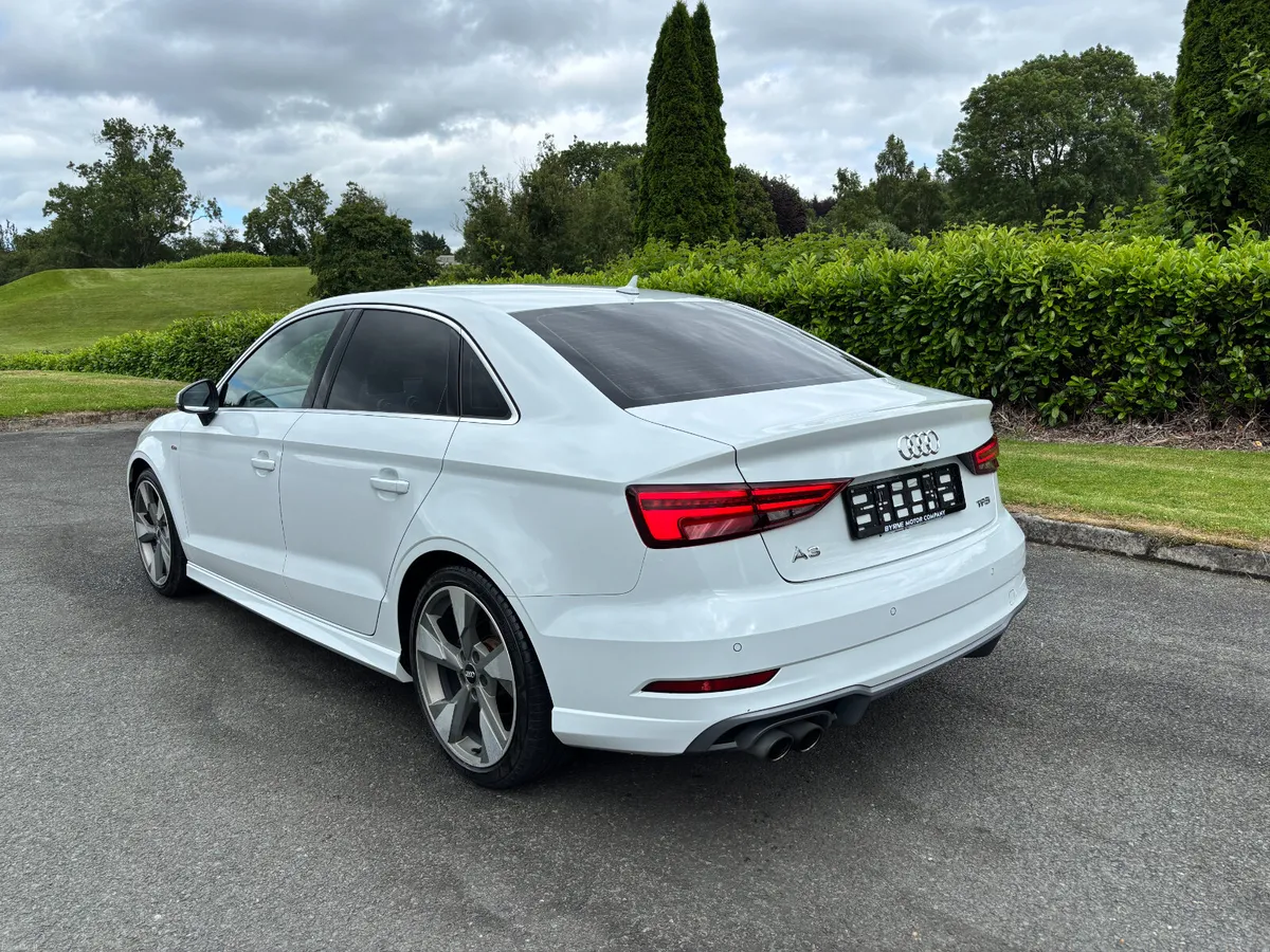 AUDI A3 SALOON 1.4 TFSI S LINE AUTO 2018 - Image 4