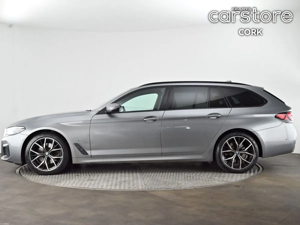 BMW 5-Series 520d M Sport (MHT) - Image 6