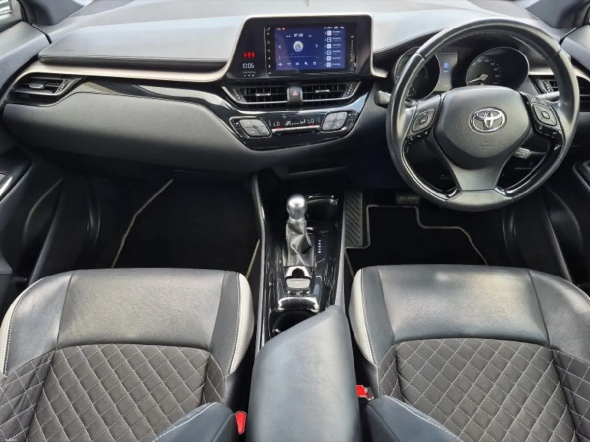 Toyota C-HR ** HYBRID ** AUTO ** HUGE SPEC ** TRIN - Image 2