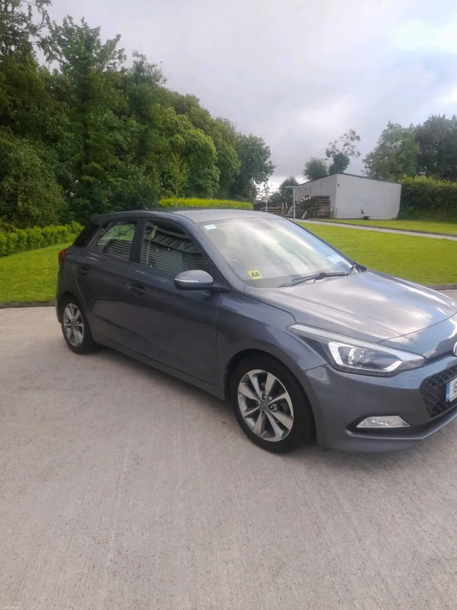 16 hyundai i20 1.2 - Image 2