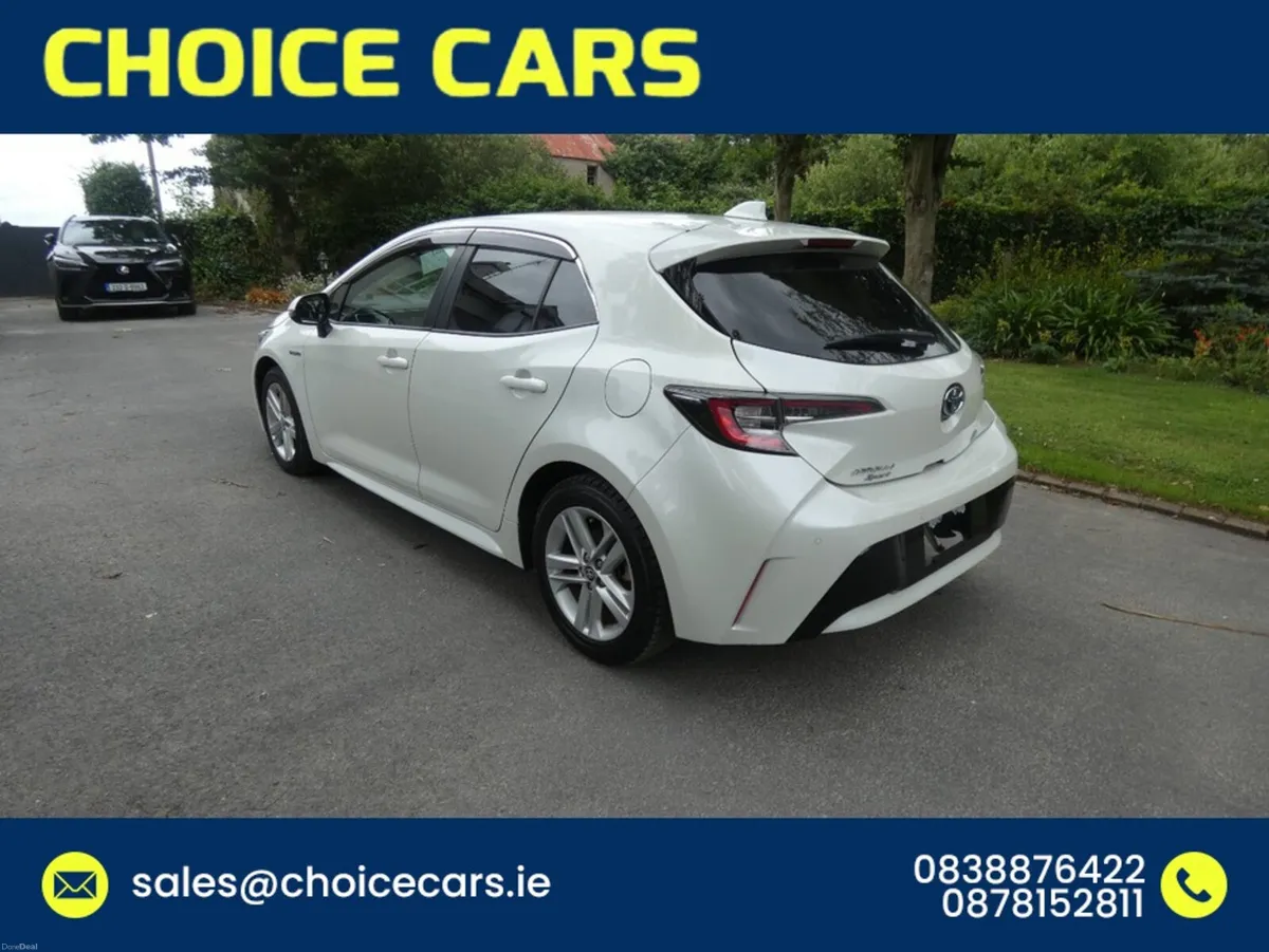 Toyota Corolla SPORT 1.8 AUTO HYBRID - Image 4