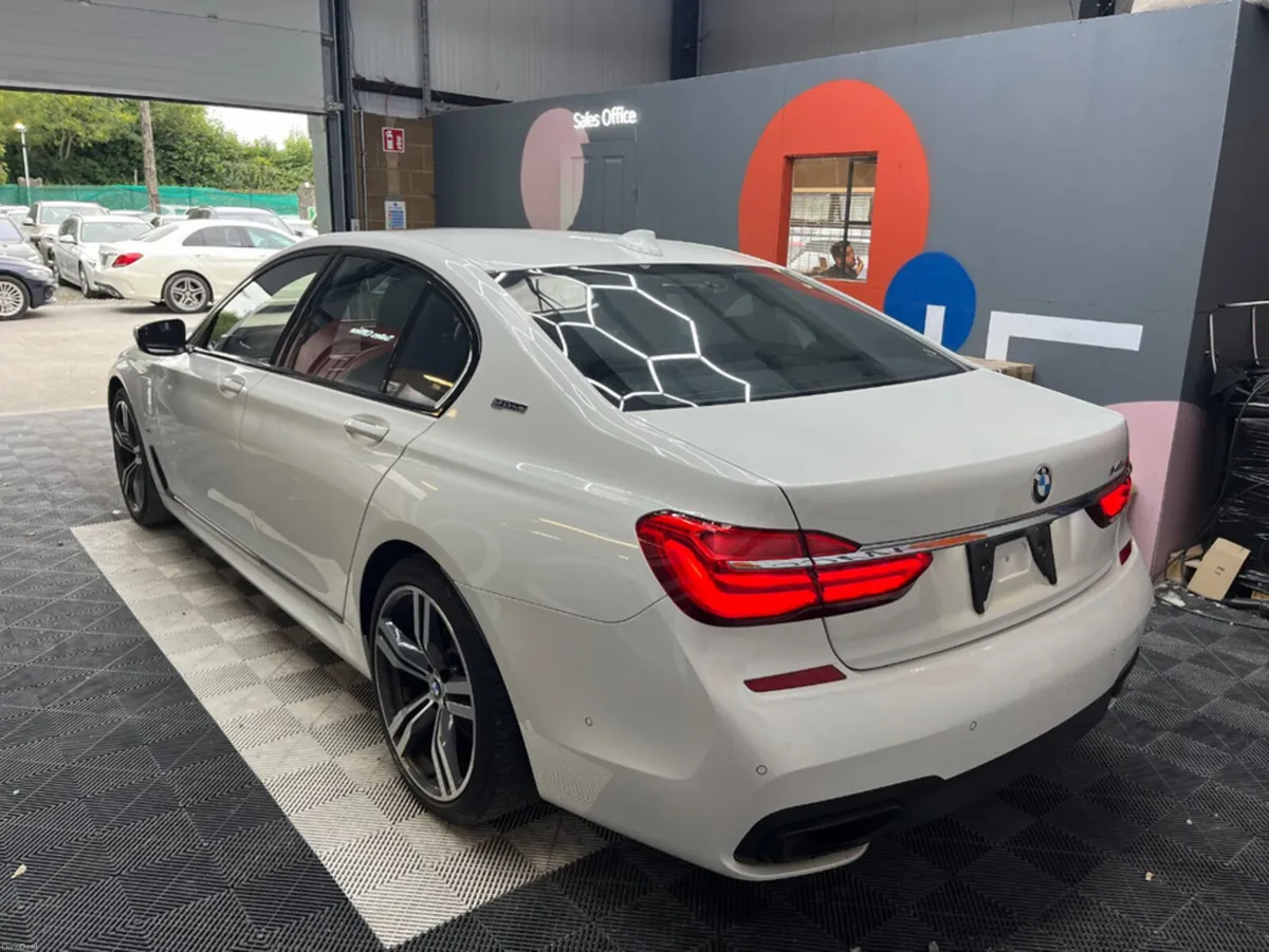 BMW 7-Series 2019 BMW 740E iPERFORMANCE M-SPORT 2. - Image 4