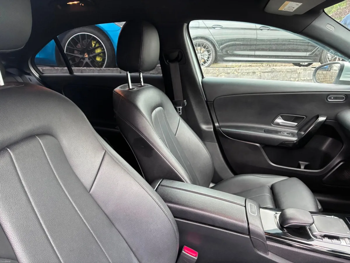 Mercedes-Benz A-Class 180 D SALOON AUTO (LOW KLMS) - Image 5