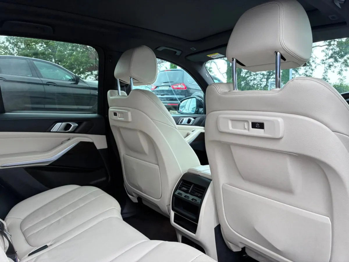 BMW X5 M SPORT (7 SEATER) 30D XDRIVE AUTO (SKY LOU - Image 6