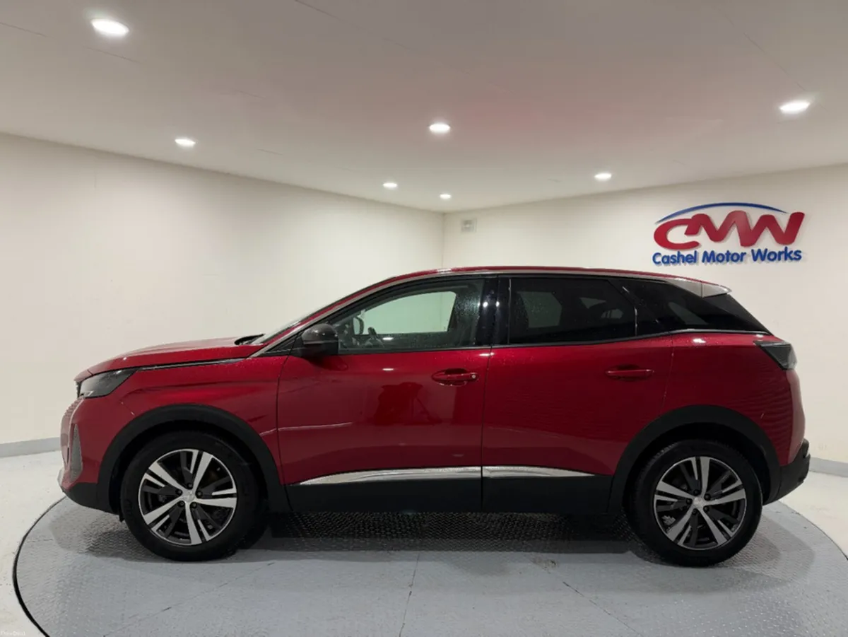 Peugeot 3008 ALLURE BLUEHDI 130BHP**SAME DAY FINAN - Image 4