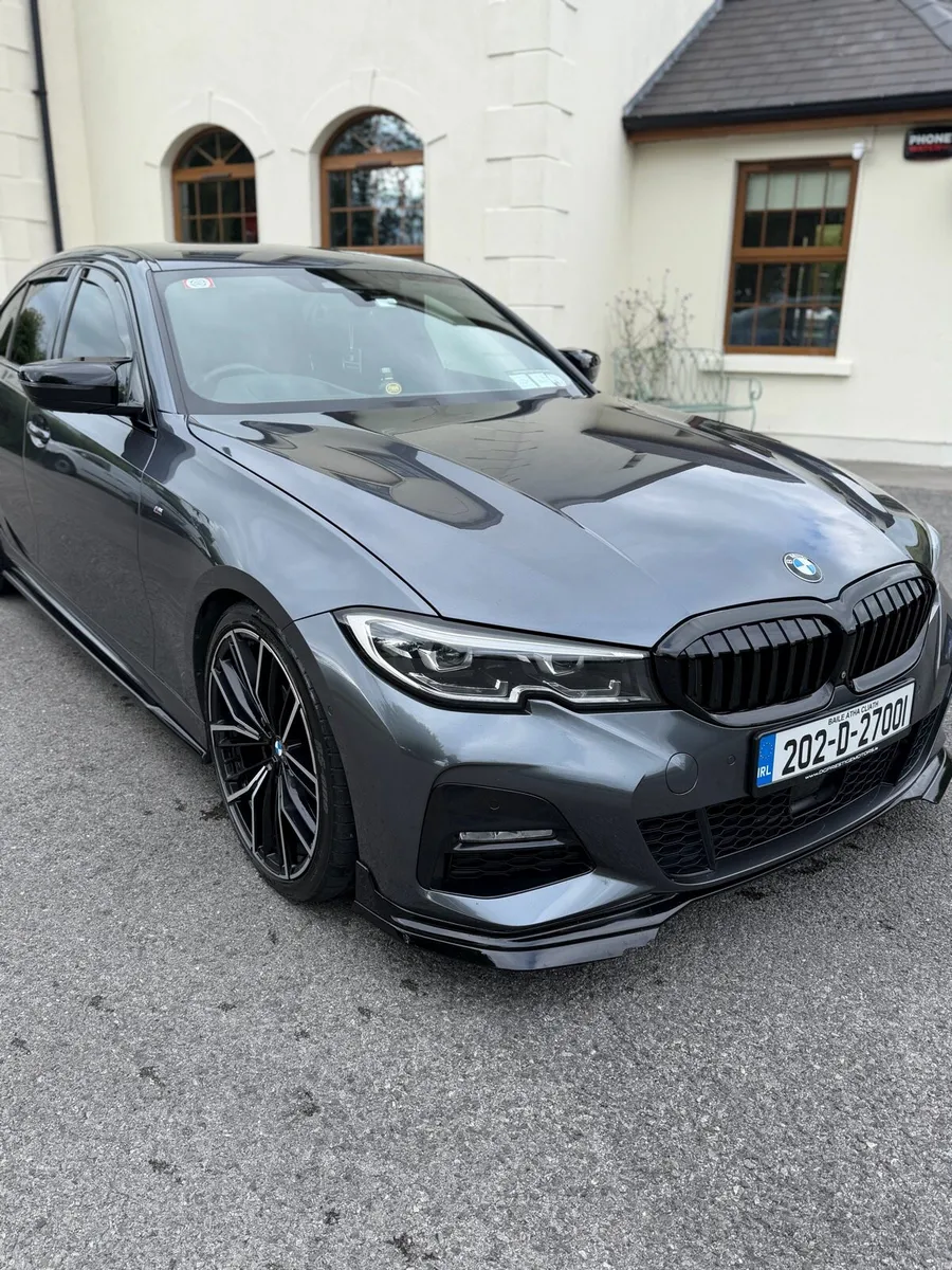 BMW 320d M Sport Xdrive Massive spec - Image 3