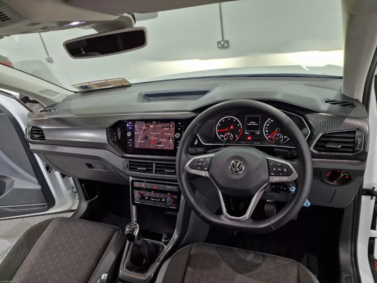 Volkswagen T-Cross 1.0TSi STYLE 115BHP 6 SPEED MAN - Image 6