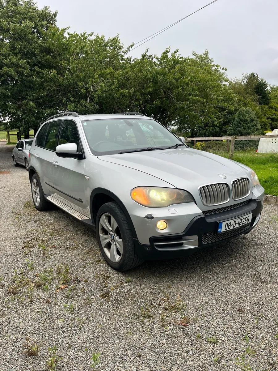 BMW X5 - Image 1