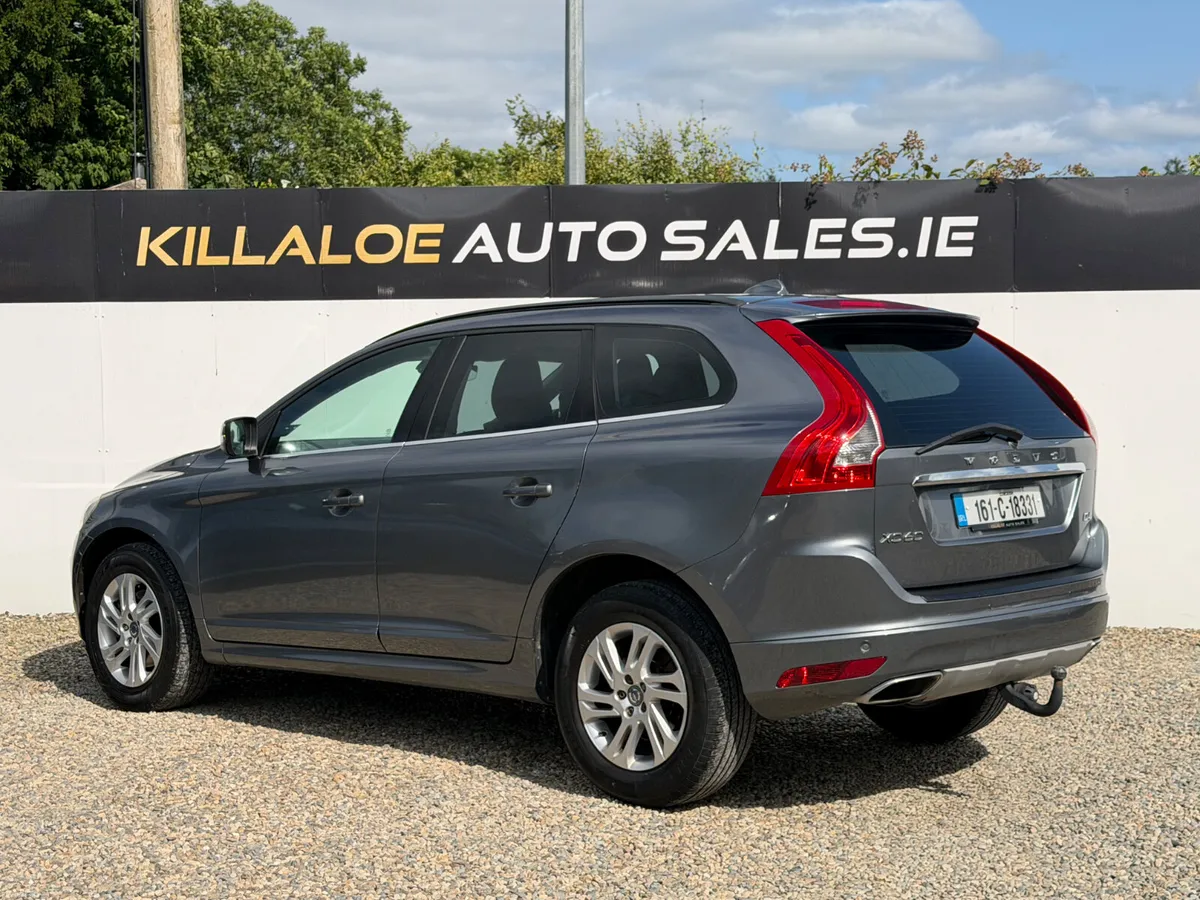 2016 Volvo XC60 2.0D Manual (Top spec) - Image 4