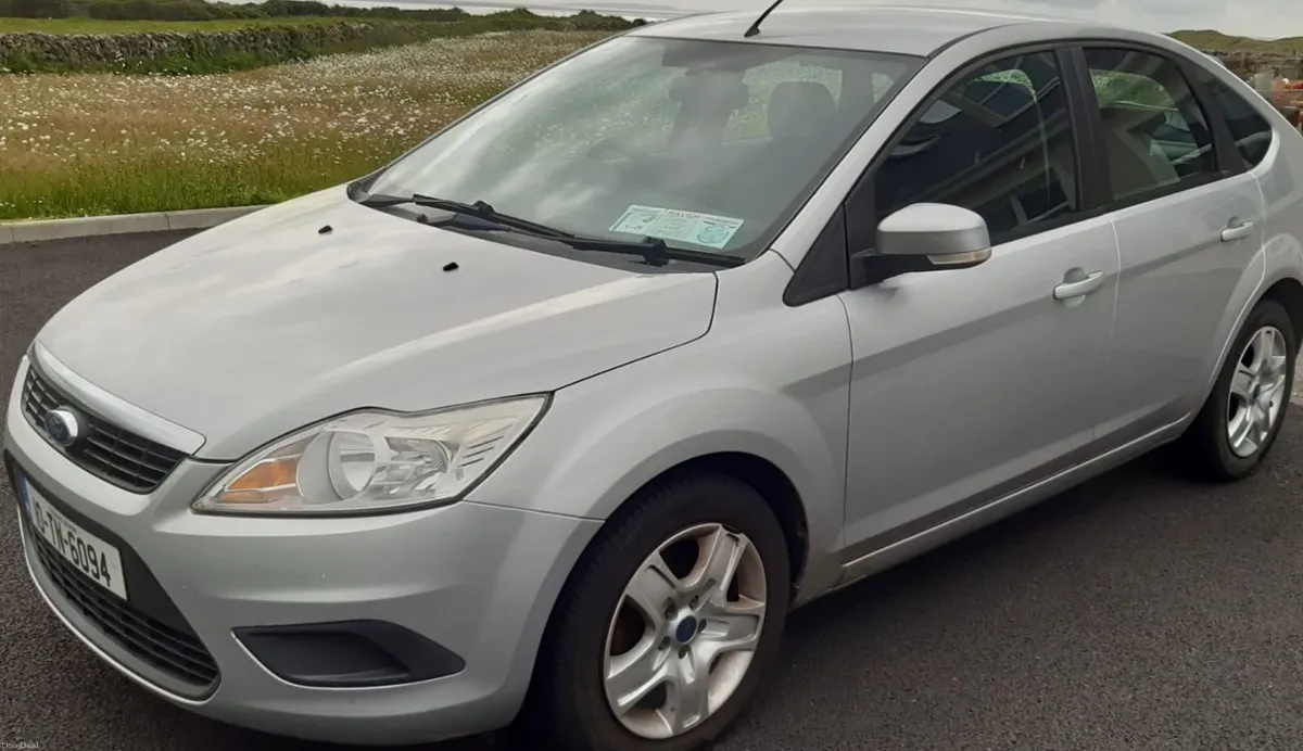 Ford Focus 2010 - Image 1