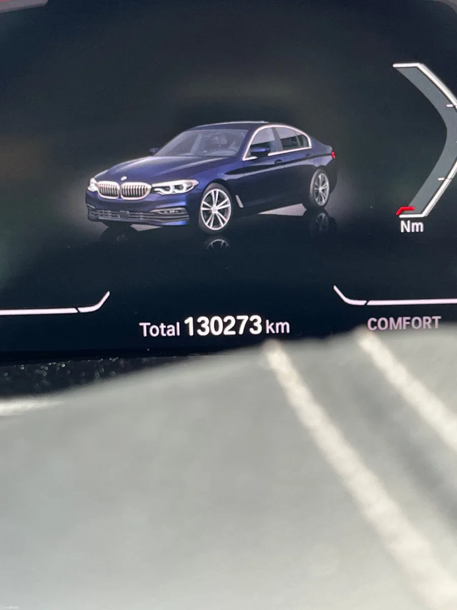 BMW 5-Series 2019 - Image 1
