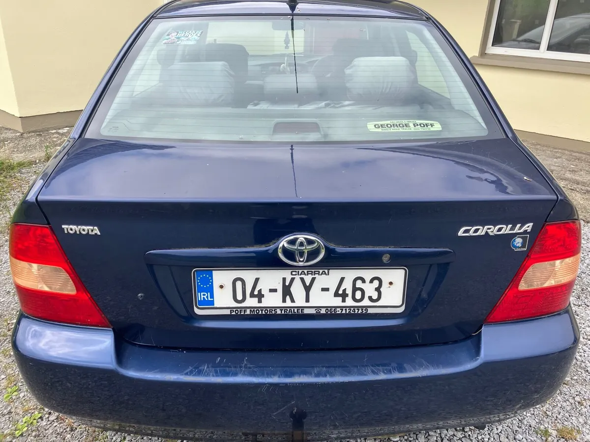 Toyota Corolla 2004 - Image 1