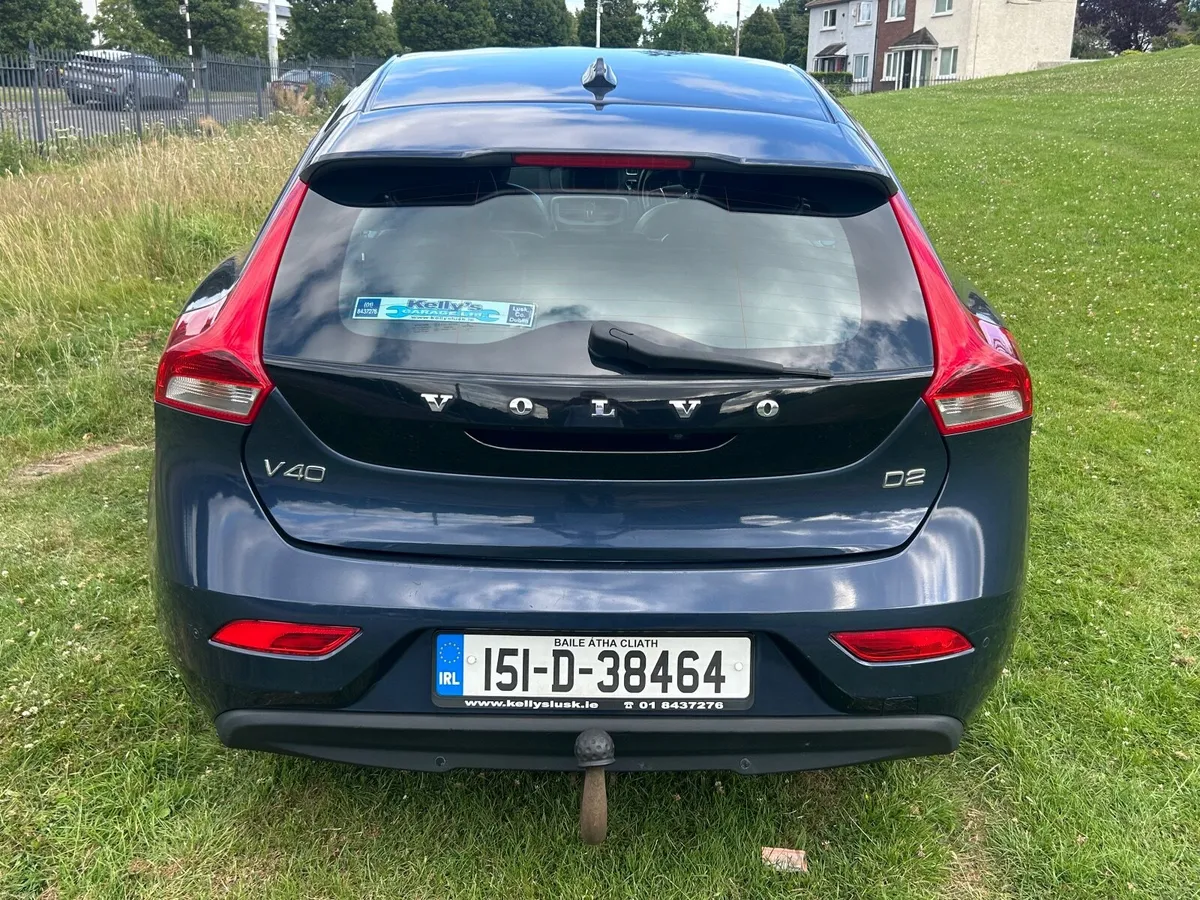 Volvo V40 2015 - Image 5
