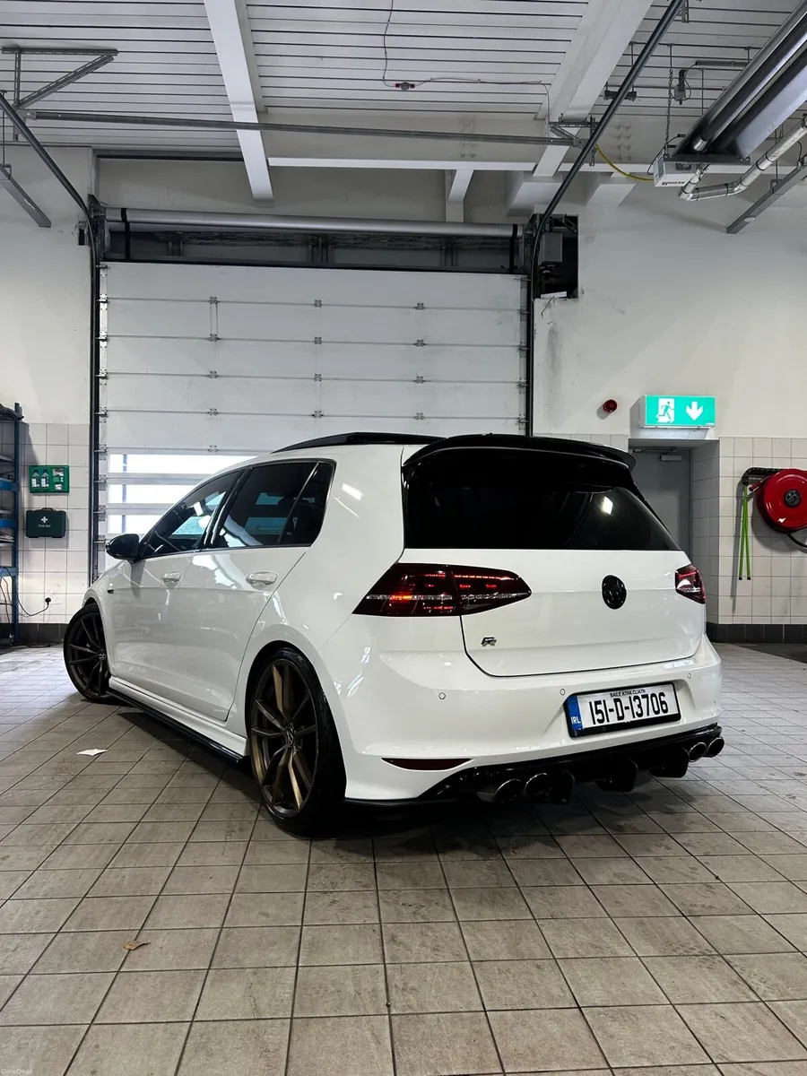 Golf R - Image 3