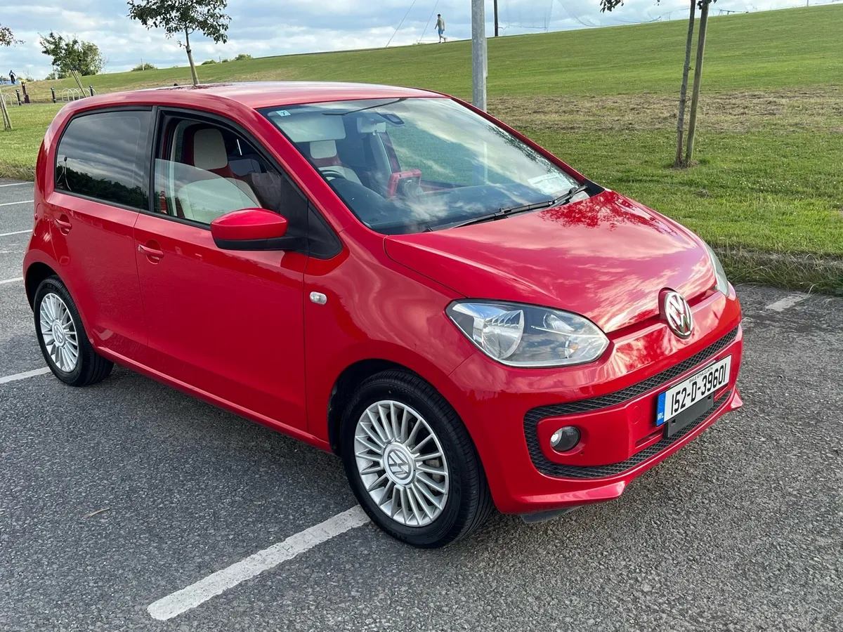 VW UP *Auto* 83kms * * 152D** - Image 1