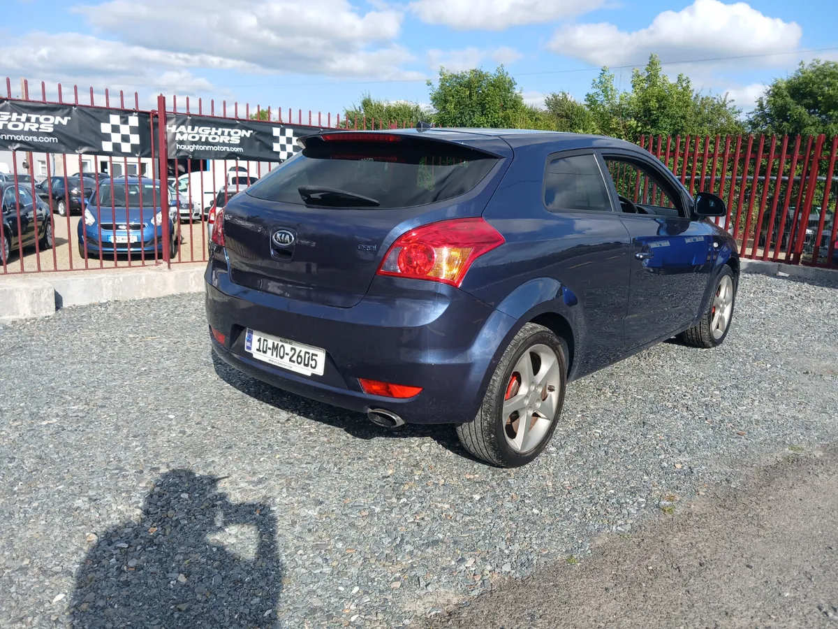 Kia Ceed 2010 dsl coupe comes with new test - Image 2