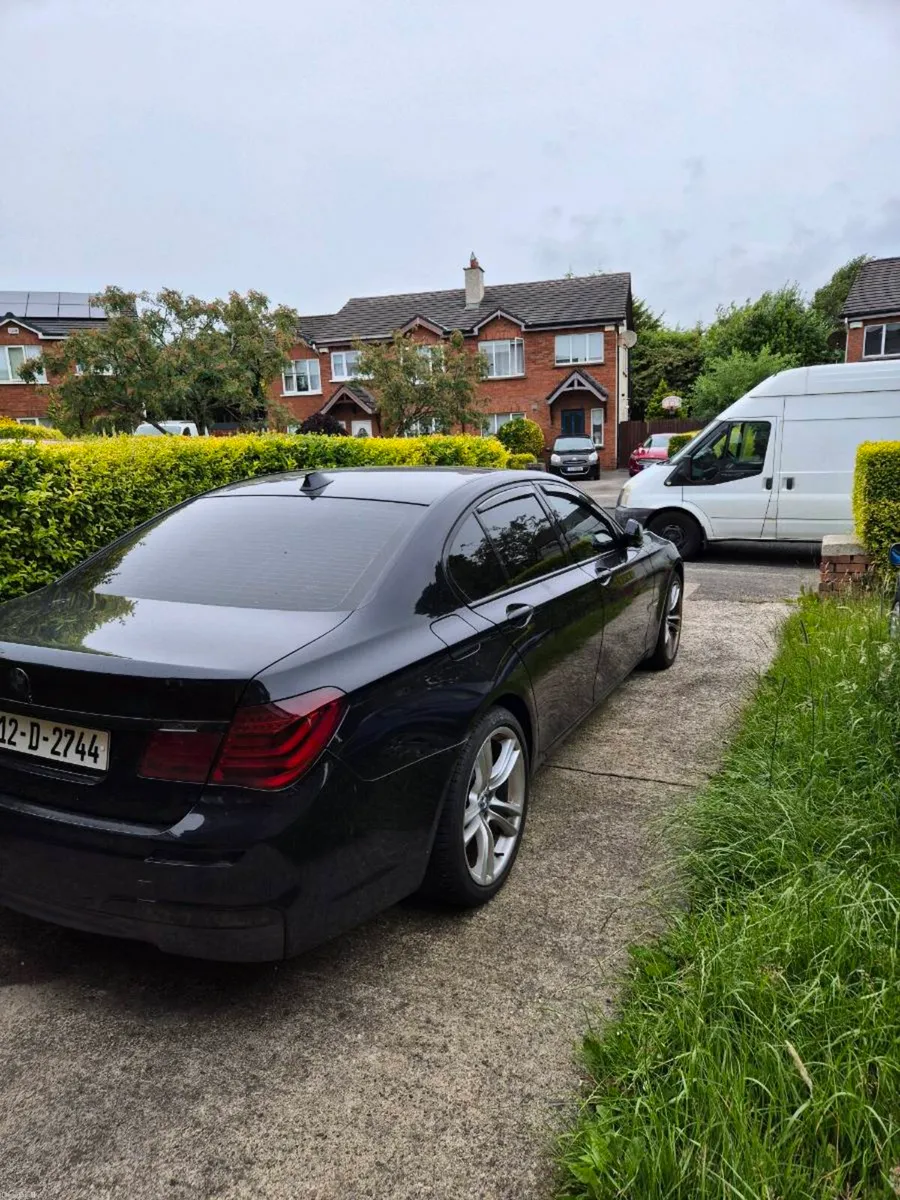 730 very good condition - Image 2