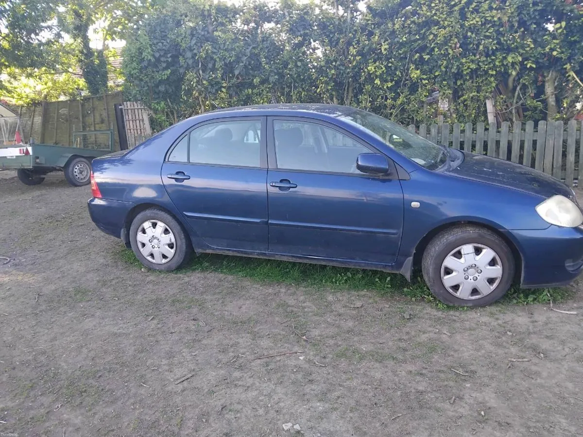 Toyota corolla - Image 2