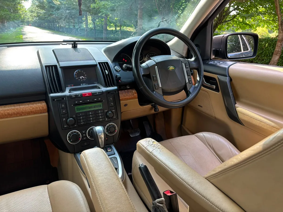 Land Rover Freelander Automatic NCT 08/26 - Image 4