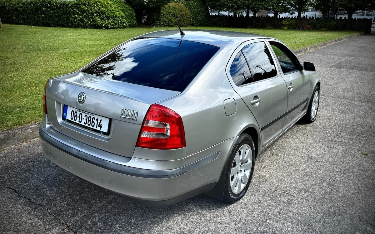 Skoda Octavia DSG - Image 4