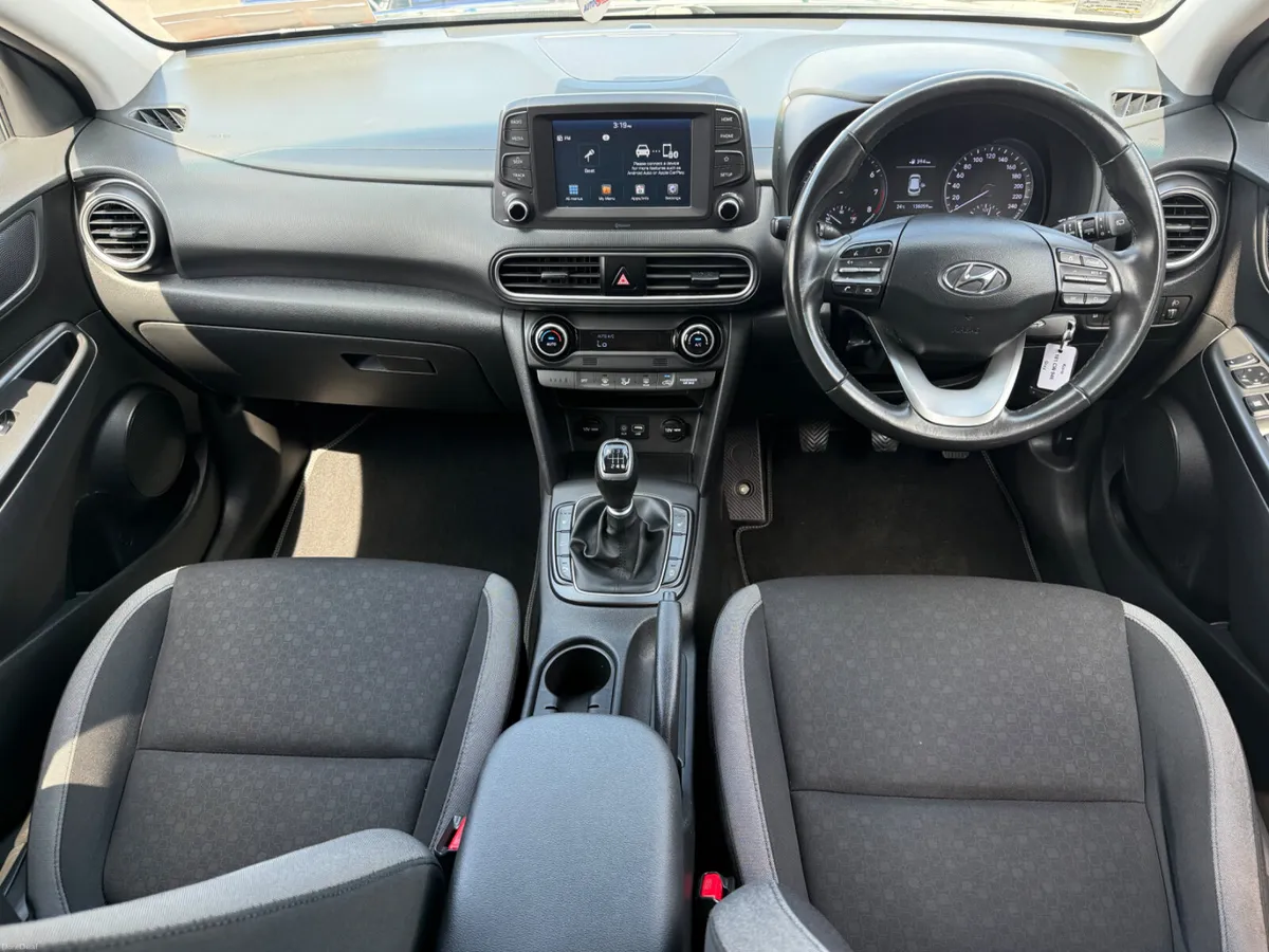2018 Hyundai KONA 1.0L Executive - Image 3