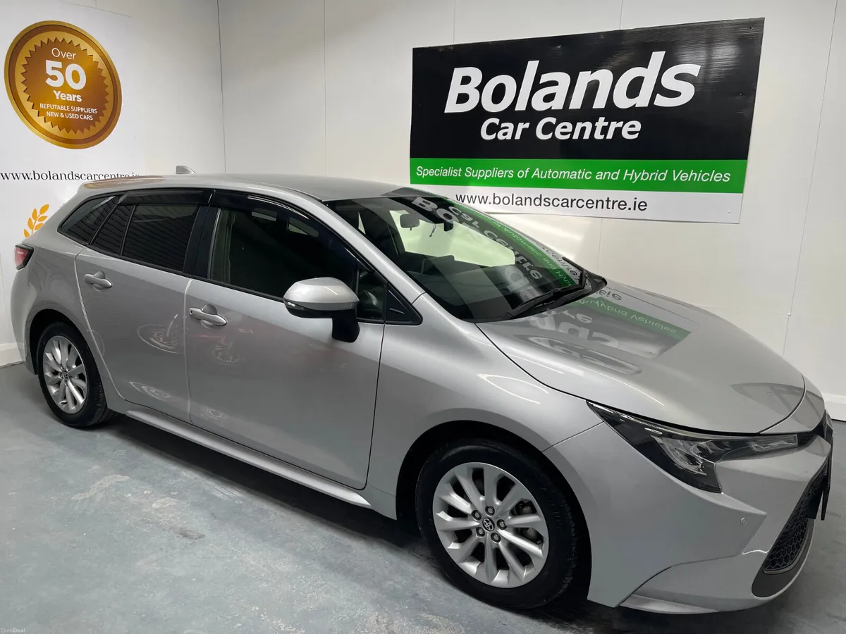 202 Toyota Corolla Hybrid 1.8 Automatic Touring - Image 2