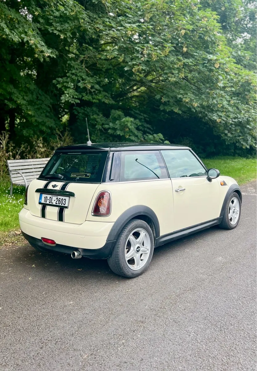 Mini Cooper MG32 3DR - Image 3