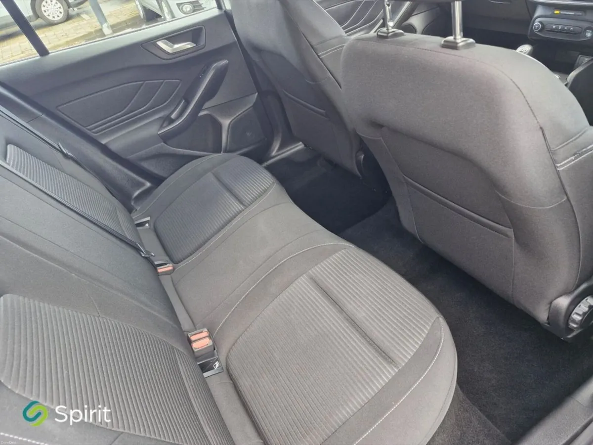 Ford Focus 1.0L Titanium **Call Mark on 0861628028 - Image 5