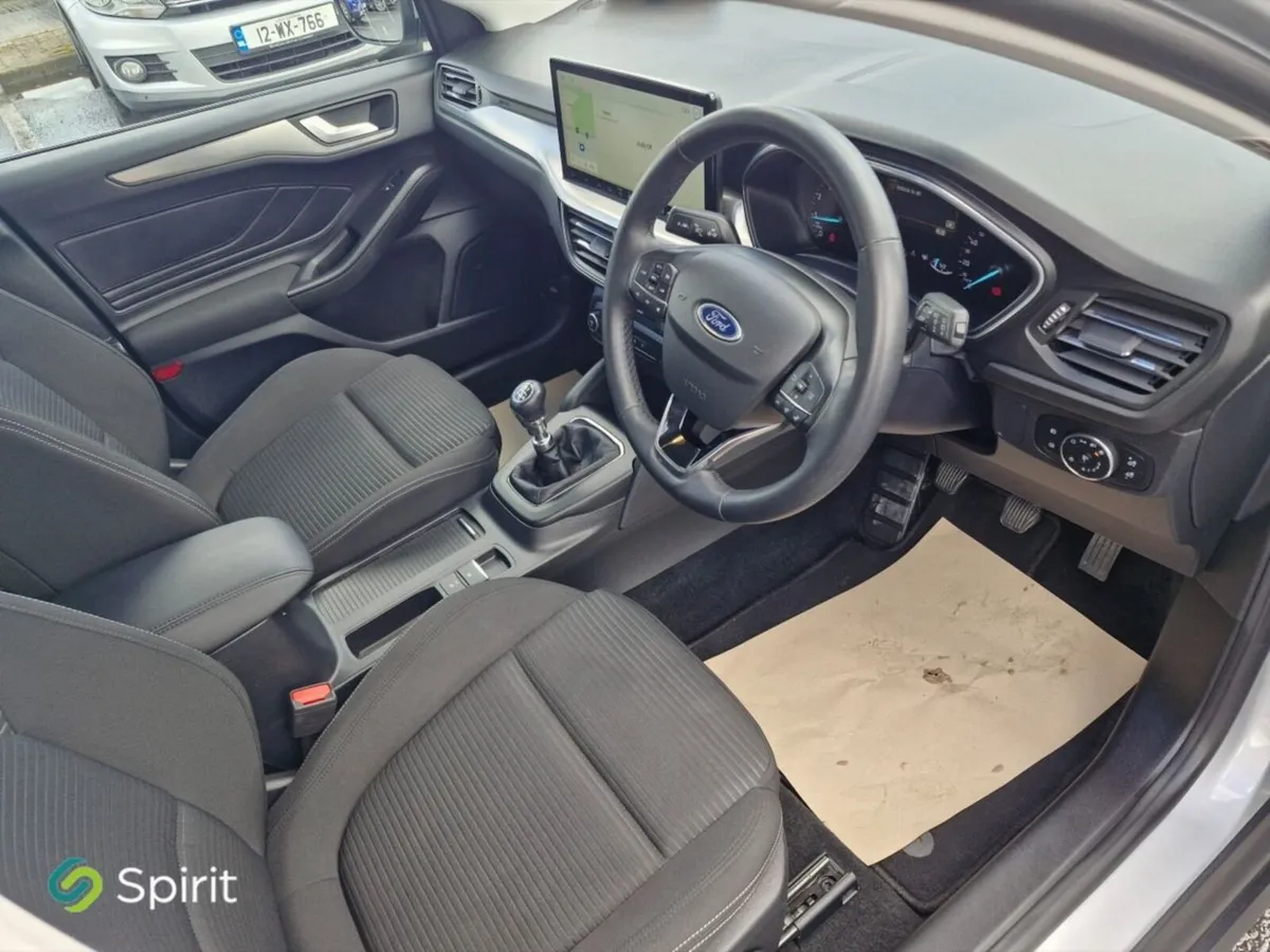 Ford Focus 1.0L EcoBoost 125PS Titanium - Image 3