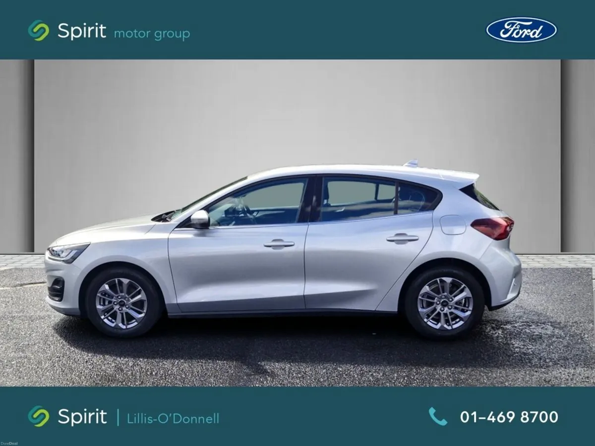Ford Focus 1.0L Titanium **Call Mark on 0861628028 - Image 6