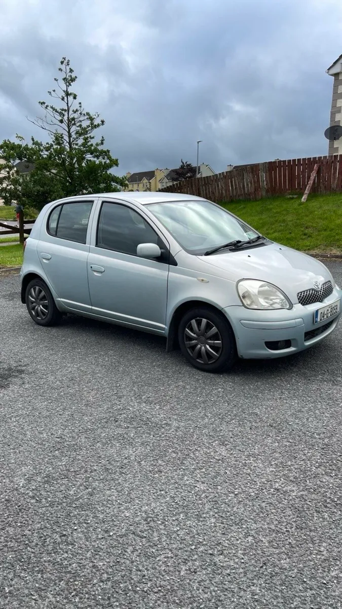 Toyota Yaris - Image 2