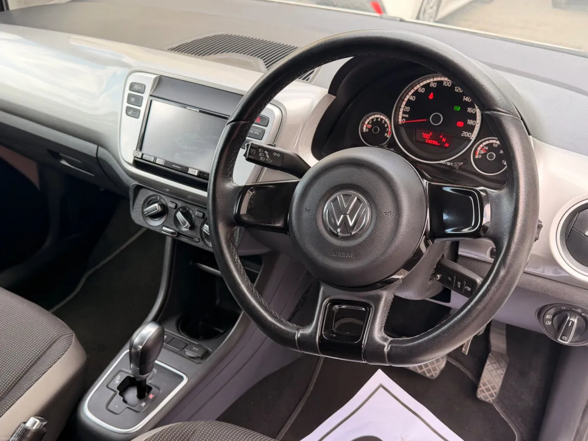 Volkswagen up 2017  1.0 Automatic - Image 6