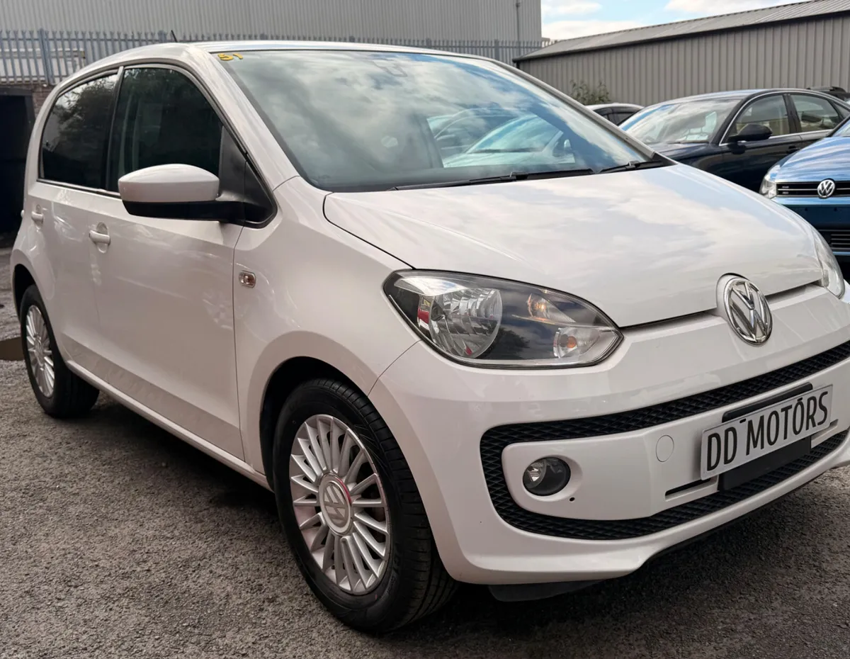 Volkswagen up 2015  1.0 Automatic - Image 4