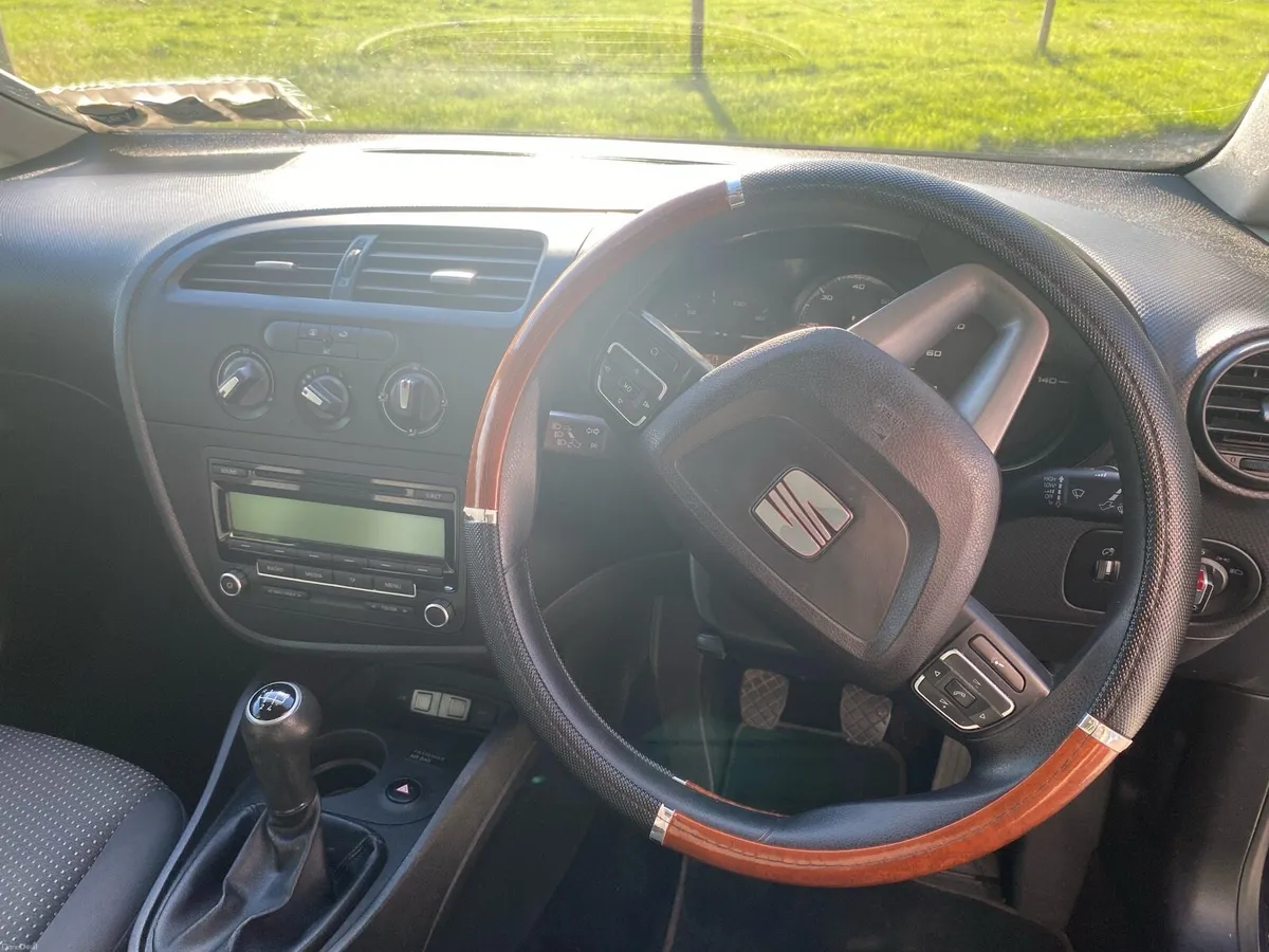 Seat Leon 1.6 Diesel - Image 4