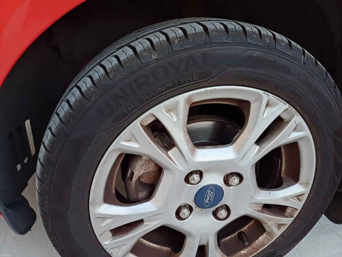 Ford Fiesta 2013 - Image 5